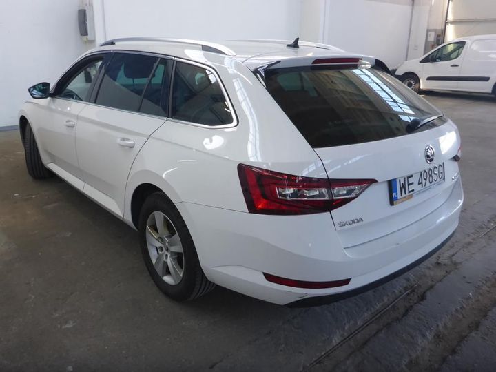 Photo 4 VIN: TMBJH7NP3J7541595 - SKODA SUPERB 