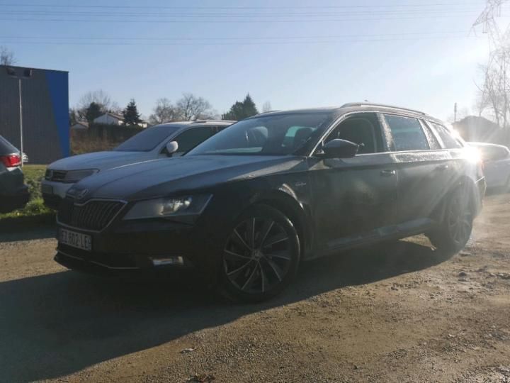 Photo 1 VIN: TMBJH7NP3J7589811 - SKODA SUPERB 