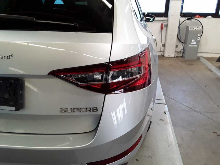 Photo 28 VIN: TMBJH7NP3K7006865 - SKODA SUPERB 