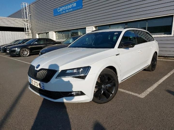 Photo 1 VIN: TMBJH7NP3K7054172 - SKODA SUPERB 