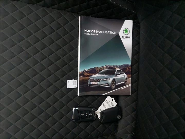 Photo 7 VIN: TMBJH7NP3L7044159 - SKODA SUPERB 