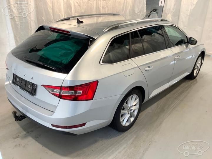 Photo 20 VIN: TMBJH7NP3M7078720 - SKODA SUPERB 