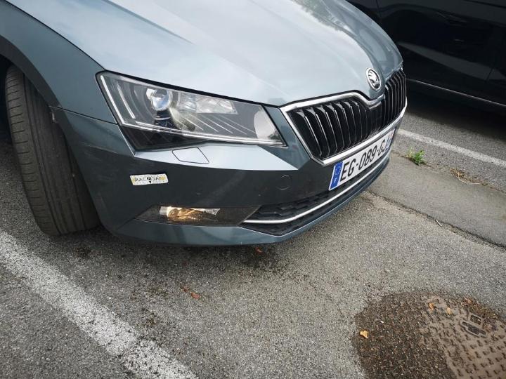 Photo 20 VIN: TMBJH7NP4H7506011 - SKODA SUPERB 