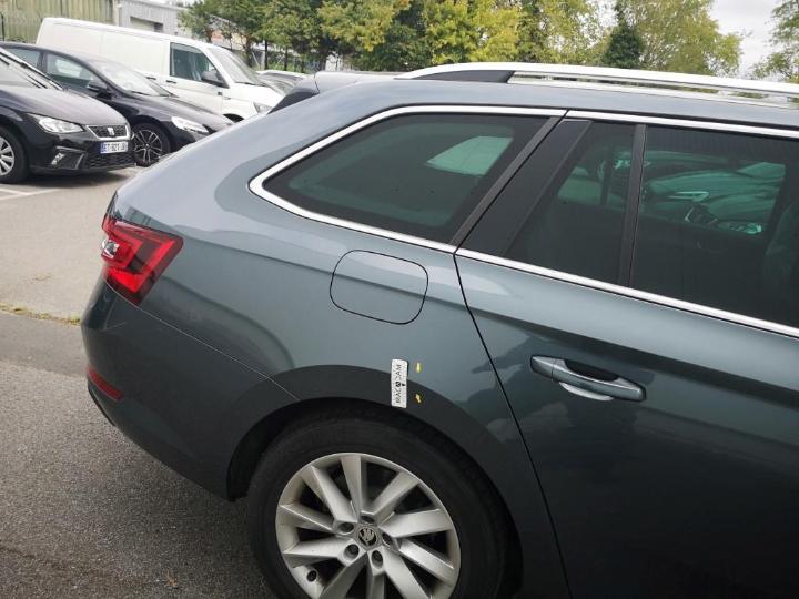 Photo 34 VIN: TMBJH7NP4H7506011 - SKODA SUPERB 