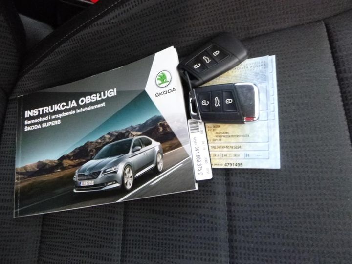 Photo 15 VIN: TMBJH7NP4K7016241 - SKODA SUPERB 