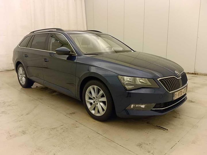 Photo 7 VIN: TMBJH7NP4K7045285 - SKODA SUPERB 