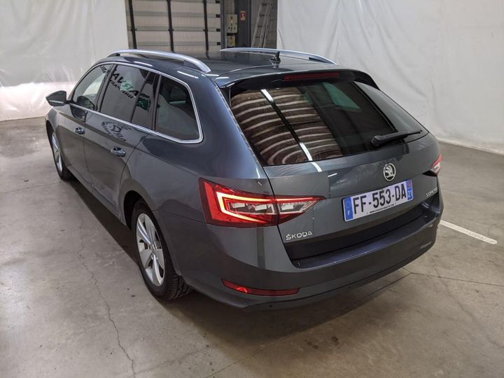 Photo 2 VIN: TMBJH7NP4K7055489 - SKODA SUPERB 