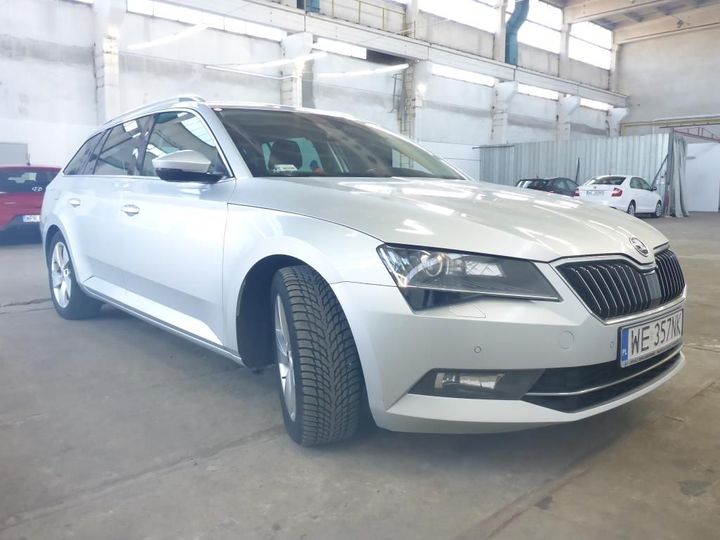 Photo 2 VIN: TMBJH7NP5H7505918 - SKODA SUPERB 