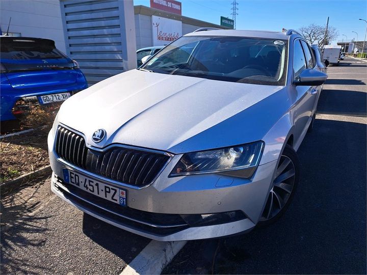 Photo 1 VIN: TMBJH7NP5J7516195 - SKODA SUPERB 