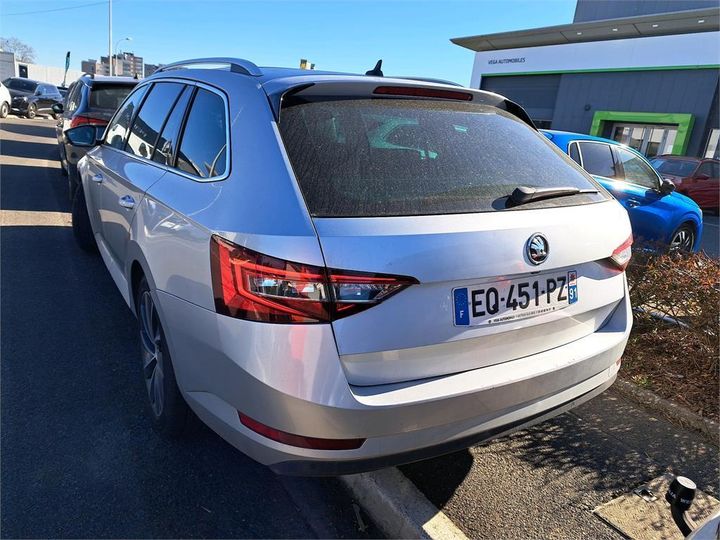 Photo 7 VIN: TMBJH7NP5J7516195 - SKODA SUPERB 