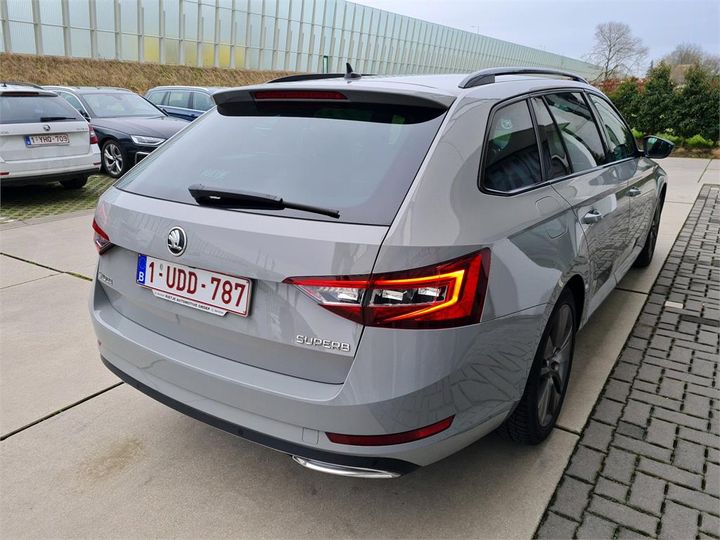 Photo 2 VIN: TMBJH7NP5J7582469 - SKODA SUPERB 