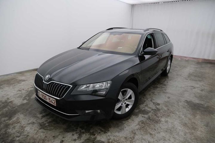 Photo 1 VIN: TMBJH7NP5K7044632 - SKODA SUPERB 