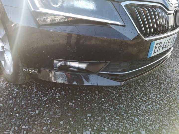 Photo 11 VIN: TMBJH7NP6J7534611 - SKODA SUPERB 