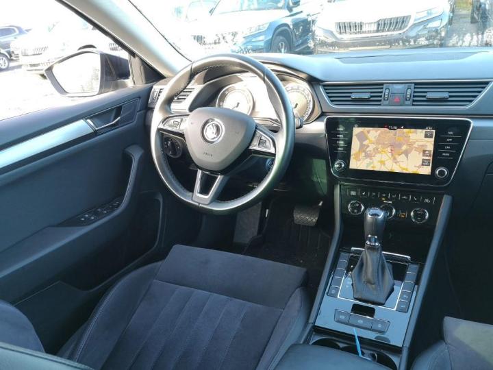 Photo 23 VIN: TMBJH7NP6J7534611 - SKODA SUPERB 