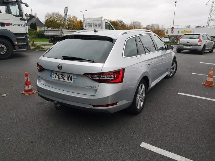 Photo 5 VIN: TMBJH7NP6J7609842 - SKODA OCTAVIA 