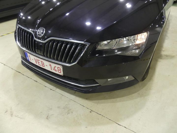 Photo 29 VIN: TMBJH7NP6K7022235 - SKODA SUPERB 