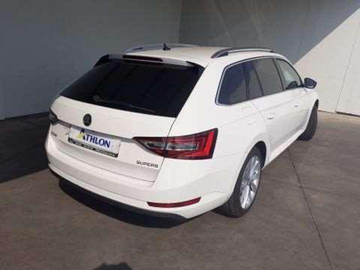 Photo 3 VIN: TMBJH7NP6K7032683 - SKODA SUPERB 