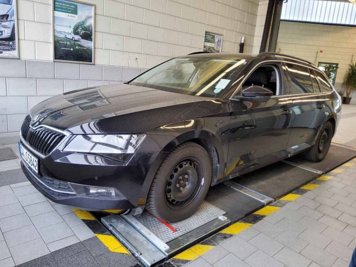 Photo 1 VIN: TMBJH7NP6K7059432 - SKODA SUPERB 