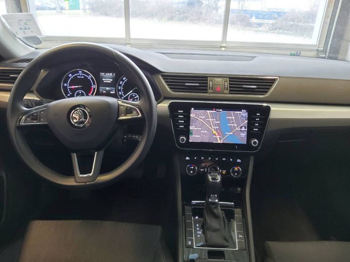 Photo 23 VIN: TMBJH7NP6K7059432 - SKODA SUPERB 