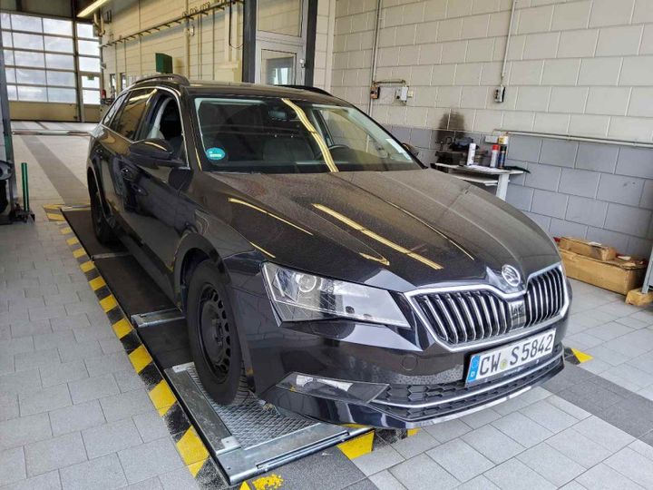 Photo 24 VIN: TMBJH7NP6K7059432 - SKODA SUPERB 