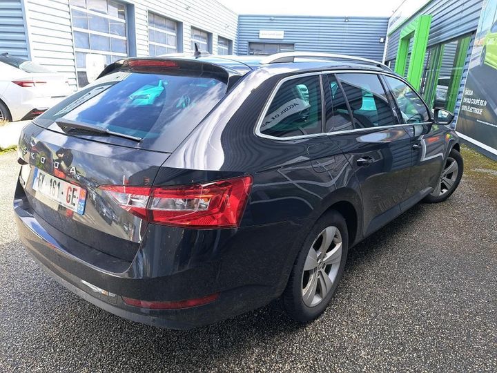 Photo 28 VIN: TMBJH7NP6M7047235 - SKODA SUPERB 