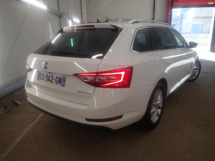 Photo 2 VIN: TMBJH7NP7J7590248 - SKODA SUPERB 