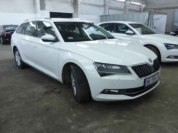 Photo 2 VIN: TMBJH7NP7J7602074 - SKODA SUPERB 