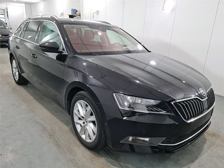 Photo 2 VIN: TMBJH7NP8H7561867 - SKODA SUPERB 