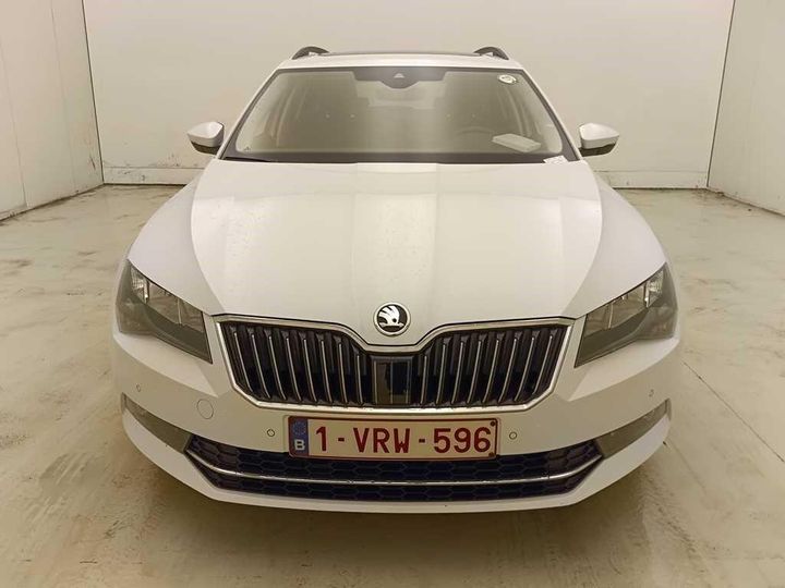 Photo 15 VIN: TMBJH7NP8K7033012 - SKODA SUPERB 