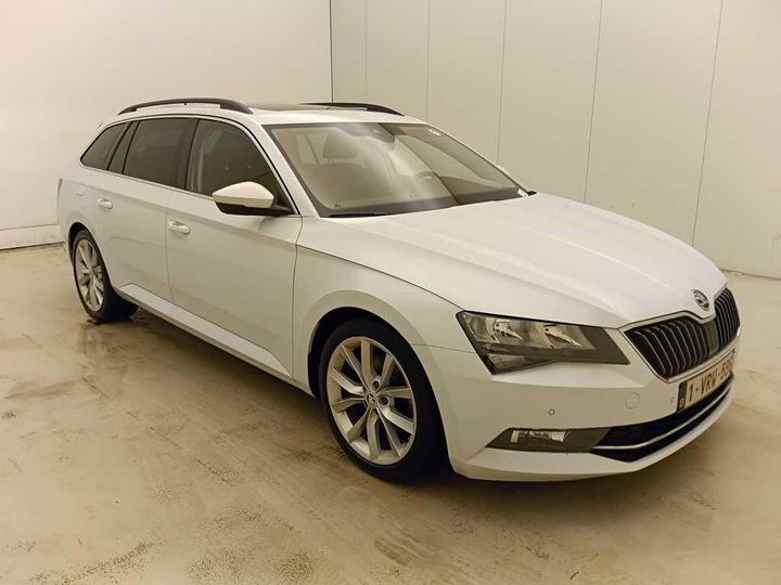 Photo 7 VIN: TMBJH7NP8K7033012 - SKODA SUPERB 