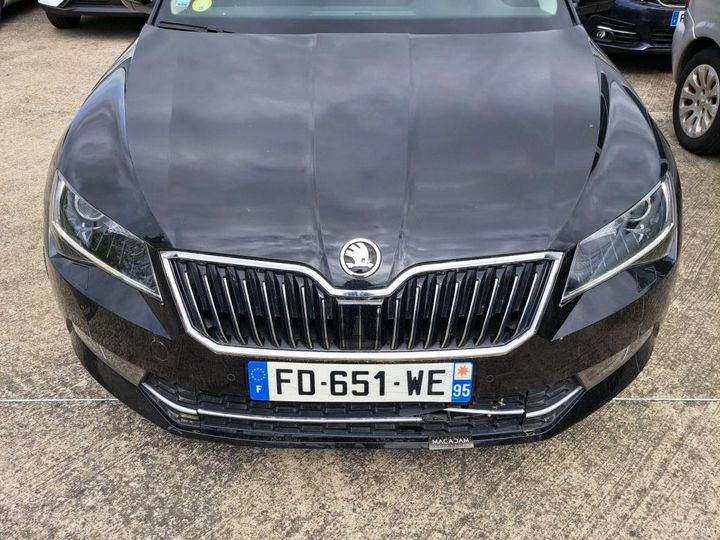 Photo 20 VIN: TMBJH7NP8K7045998 - SKODA SUPERB 