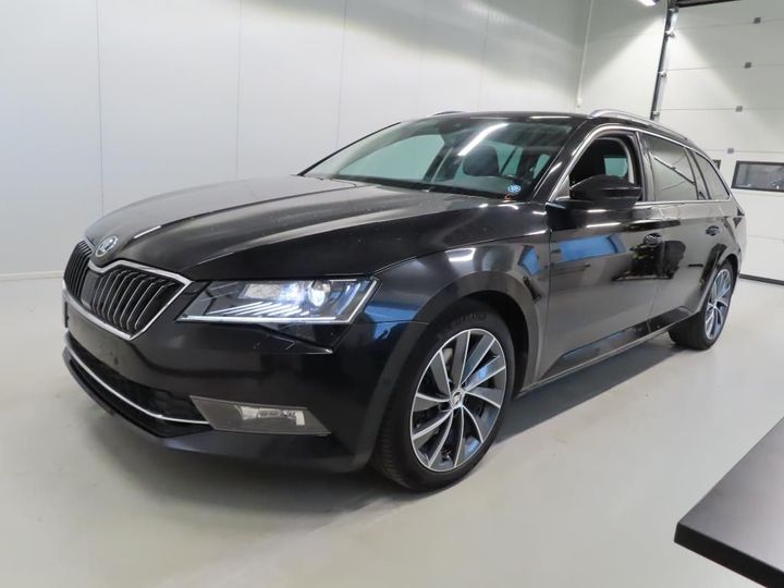 Photo 2 VIN: TMBJH7NP8K7056127 - SKODA SUPERB 