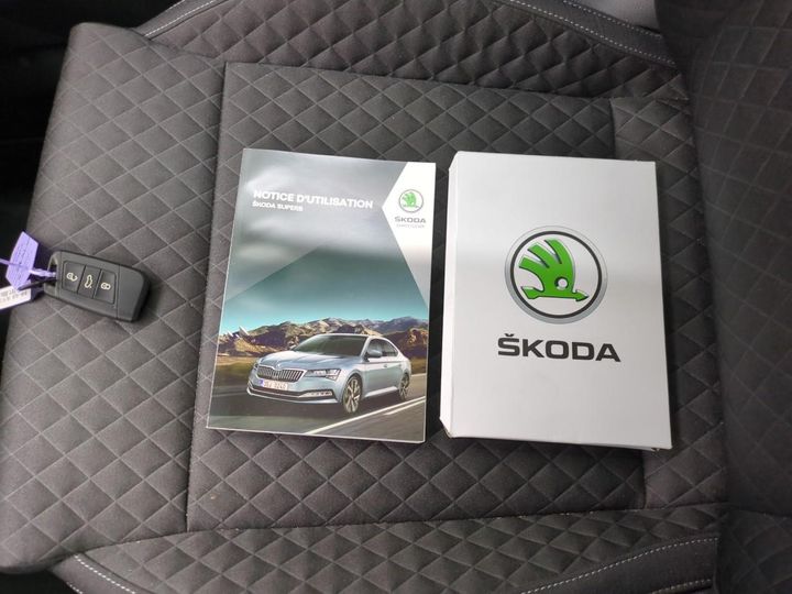 Photo 7 VIN: TMBJH7NP8P7029999 - SKODA SUPERB 