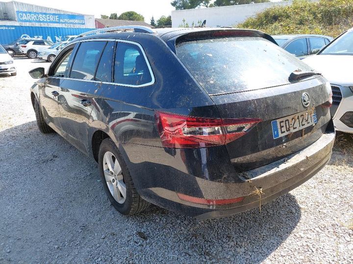 Photo 25 VIN: TMBJH7NP9J7523070 - SKODA SUPERB 