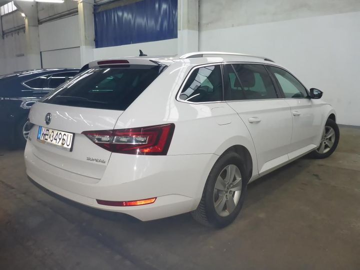 Photo 3 VIN: TMBJH7NP9J7577775 - SKODA SUPERB 