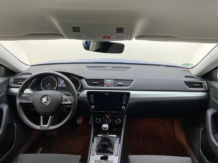 Photo 7 VIN: TMBJH7NP9J7608569 - SKODA SUPERB 