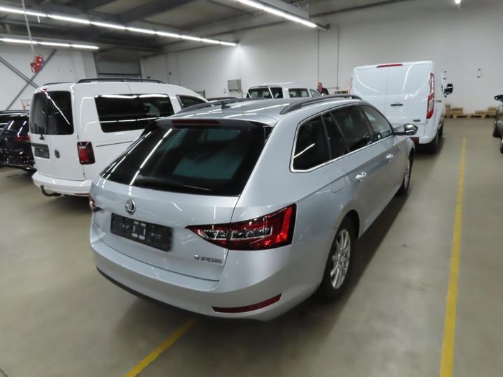 Photo 5 VIN: TMBJH7NP9K7025971 - SKODA SUPERB 