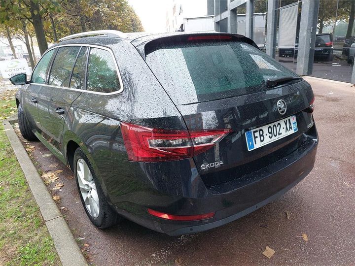 Photo 3 VIN: TMBJH7NP9K7029714 - SKODA SUPERB 