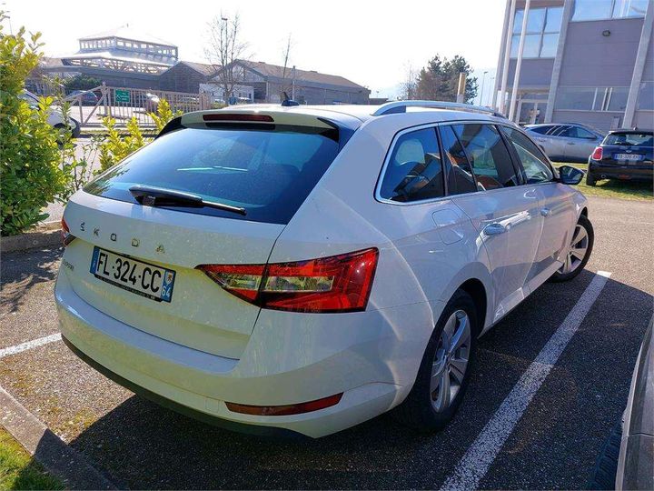 Photo 3 VIN: TMBJH7NP9L7023607 - SKODA SUPERB 