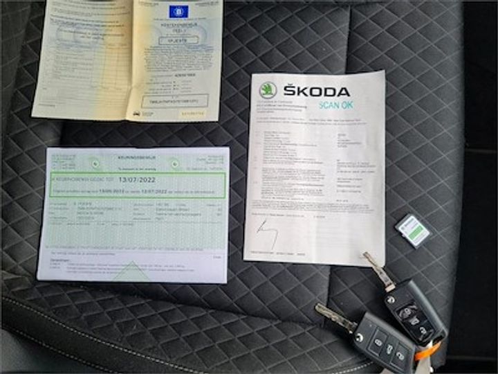 Photo 12 VIN: TMBJH7NPXG7073891 - SKODA SUPERB 