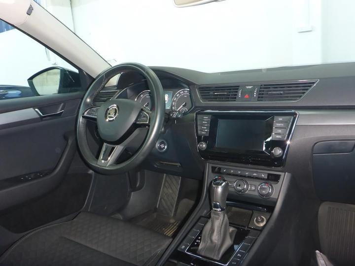 Photo 5 VIN: TMBJH7NPXG7080517 - SKODA SUPERB 