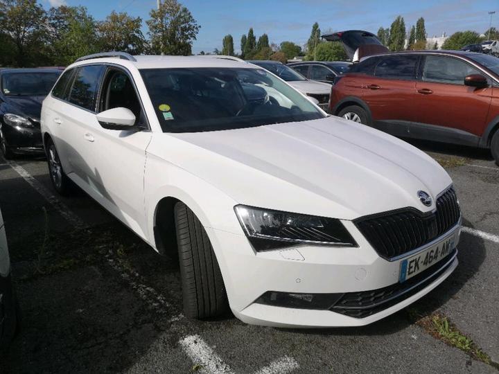 Photo 2 VIN: TMBJH7NPXH7527980 - SKODA SUPERB COMBI 