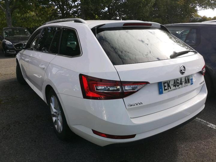 Photo 3 VIN: TMBJH7NPXH7527980 - SKODA SUPERB COMBI 