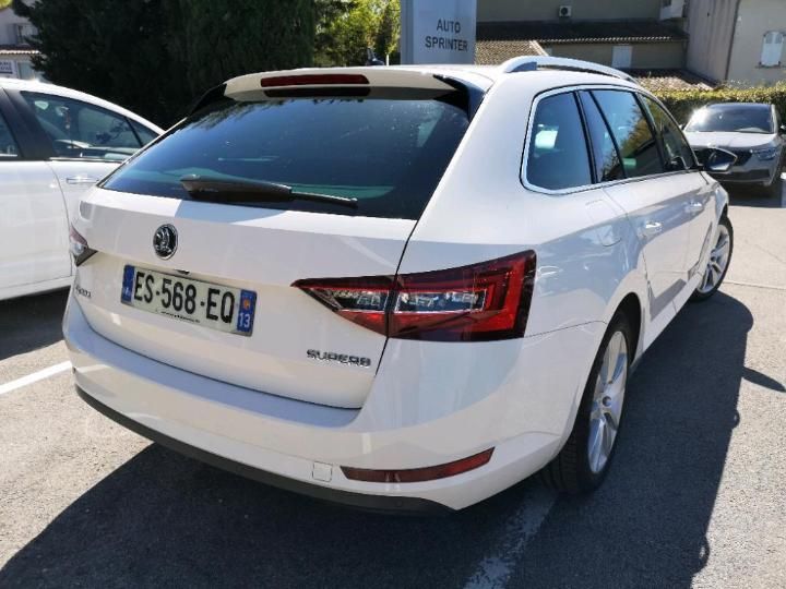 Photo 7 VIN: TMBJH7NPXJ7515351 - SKODA SUPERB 