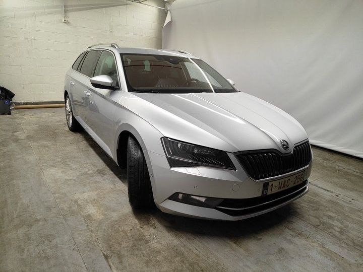 Photo 7 VIN: TMBJH7NPXK7059207 - SKODA SUPERB 