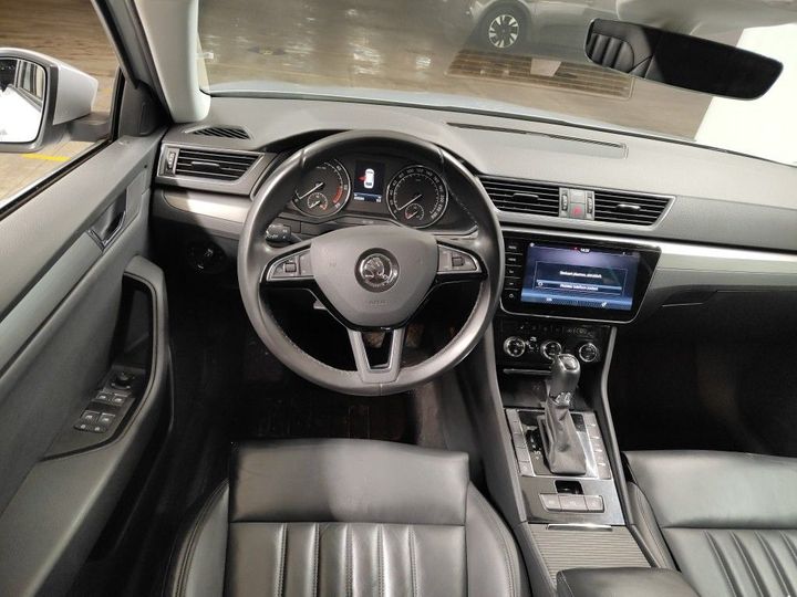 Photo 8 VIN: TMBJH7NPXK7059207 - SKODA SUPERB 