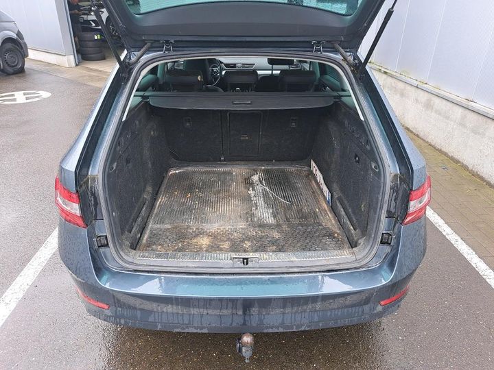 Photo 2 VIN: TMBJH7NPXM7023942 - SKODA SUPERB 