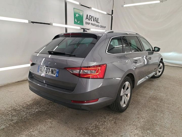 Photo 1 VIN: TMBJH7NPXP7025498 - SKODA SUPERB 