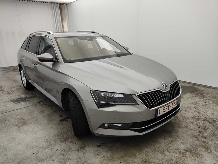 Photo 2 VIN: TMBJH9NP0H7549949 - SKODA SUPERB 