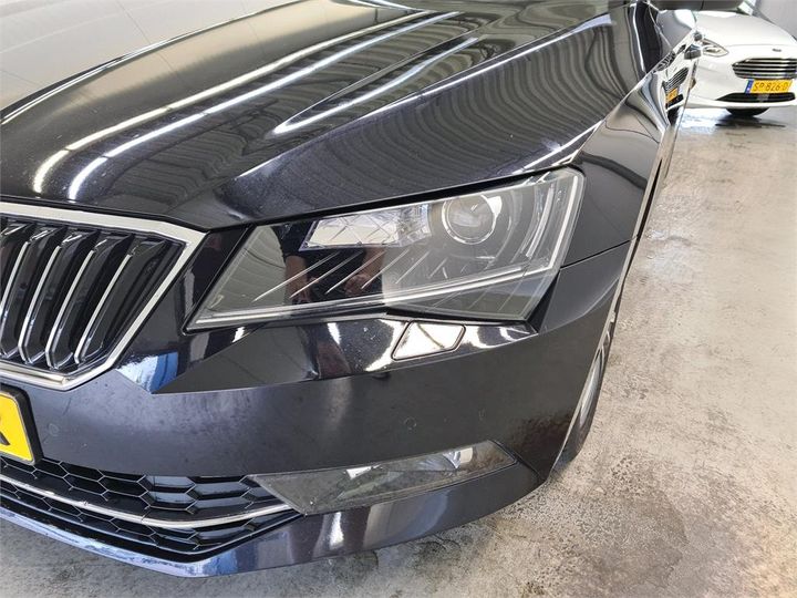 Photo 16 VIN: TMBJH9NP0J7585274 - SKODA SUPERB 